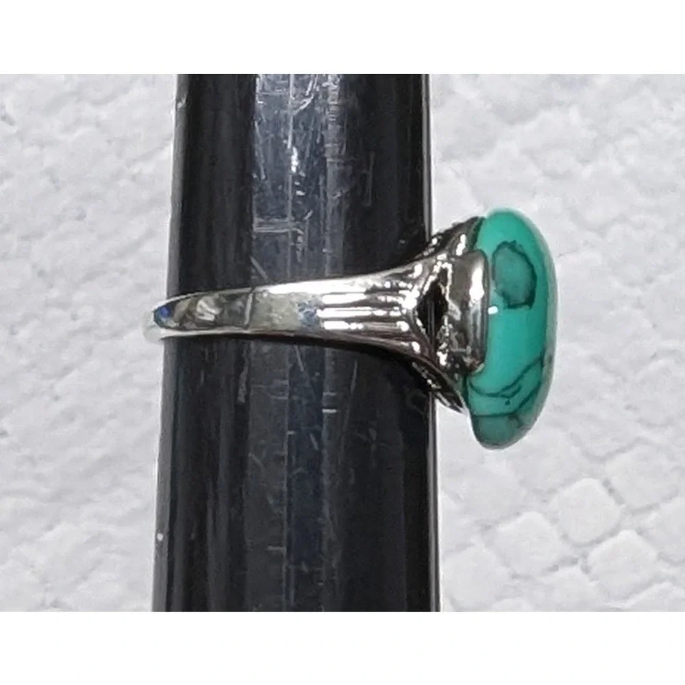 Silver Tone Ring Size 9 Aqua Blue Teal Oval Stone Fashion Costume Jewelry New